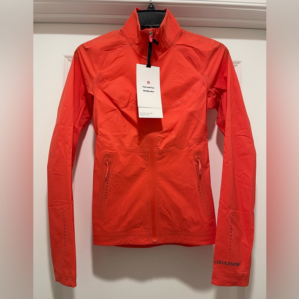 NWT Lululemon Fast and Free Windbreaker Zip Up Jacket New 2022 PLBR Raspberry